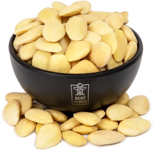 Ořechy Bery Jones Mandle loupané ze Španělska 500g
