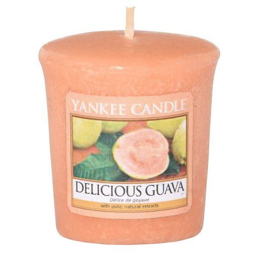 Svíčka Yankee Candle Lahodná kvajáva, 49 g