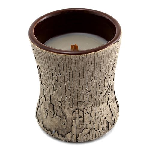 Svíčka keramická oválná váza WoodWick Oheň v krbu, 133.2 g